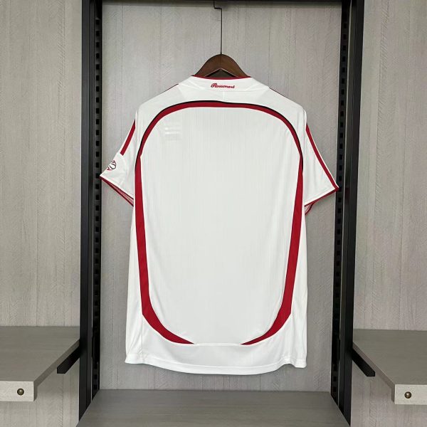 2006-07 AC Milan Away Retro S-2XL - Image 2