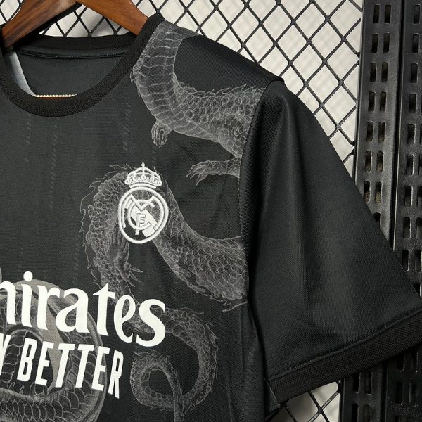 2024-25 Real Madrid Especial - Image 4