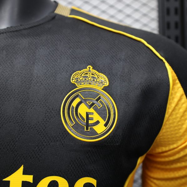 2025-26 Real Madrid Special Gold Black Player S-2XL - Image 3