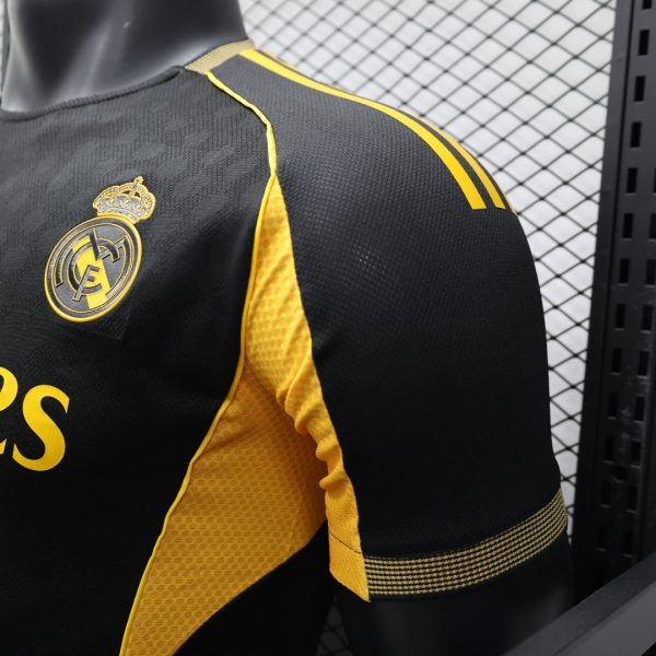 2025-26 Real Madrid Special Gold Black Player S-2XL - Image 4