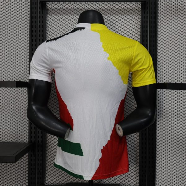 2025-26 Real Madrid 7 C Ronaldo Commemorative Edition Player Size S-2XL - Image 5
