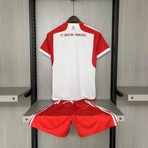 Children's wear 2023-24 Bayern Munich home sizes 16-28 - Image 3