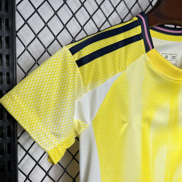 2024-25 Juventus Away KIDS 16-28 - Image 4
