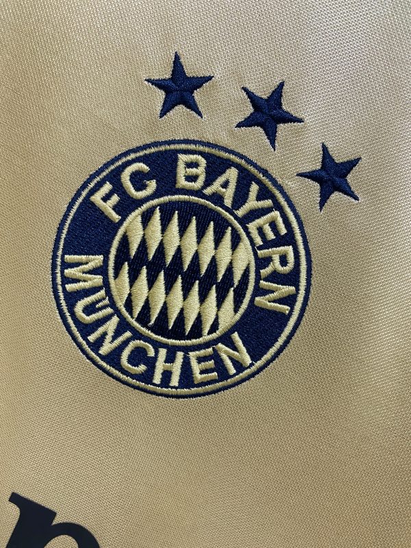 2004-05 Bayern Munich away Retro S-2XL - Image 5