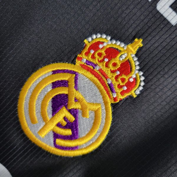 1997-98 Real Madrid Second away Retro S-2XL - Image 7