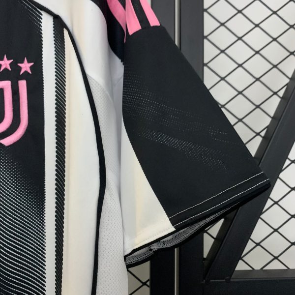 2025-26 Juventus Home S-4XL - Image 4
