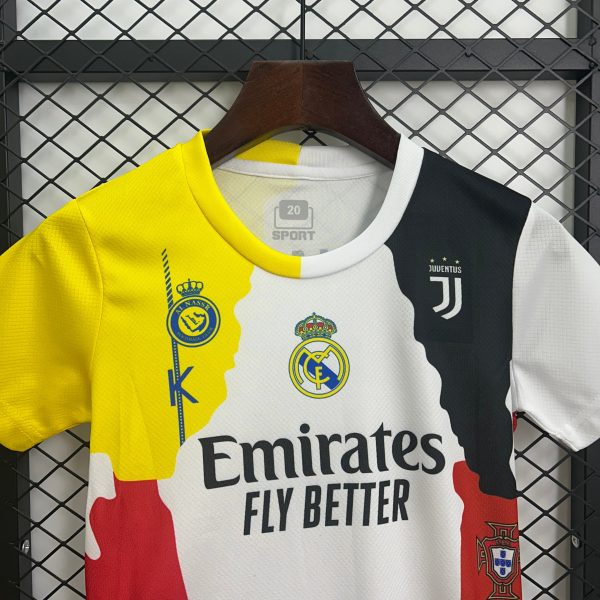 2025-26 Real Madrid Ronaldo 7 Commemorative Edition KIDS 16-28 - Image 3
