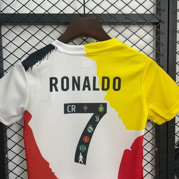 2025-26 Real Madrid Ronaldo 7 Commemorative Edition KIDS 16-28 - Image 4