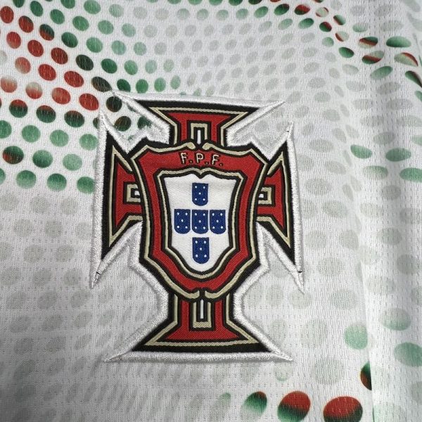 2025-26 Portugal Away S-4XL - Image 2