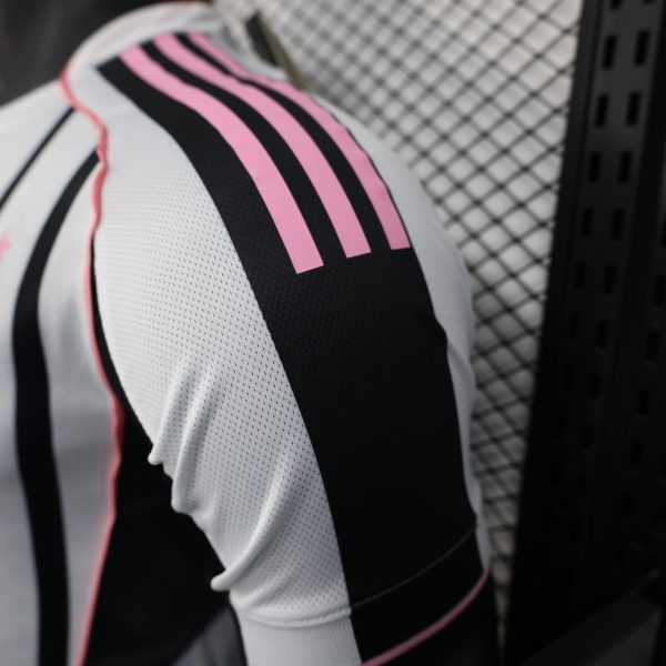 2025-26 Juventus Home Player S-2XL - Image 4