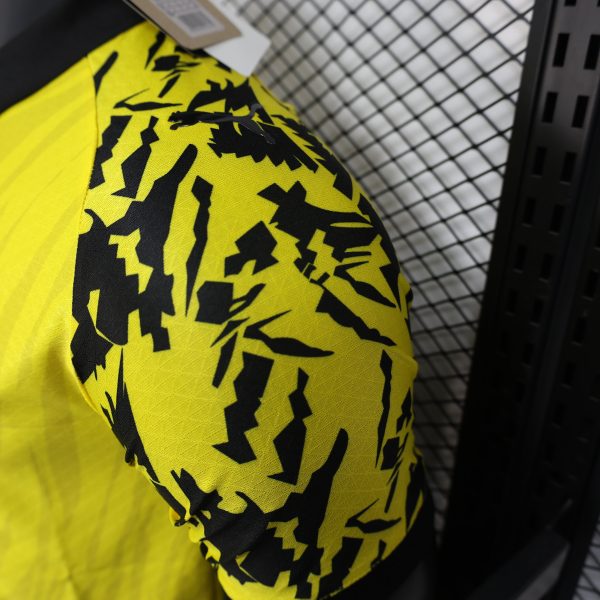 2025-26 Dortmund Special Edition Yellow Player Size S-2XL - Image 4