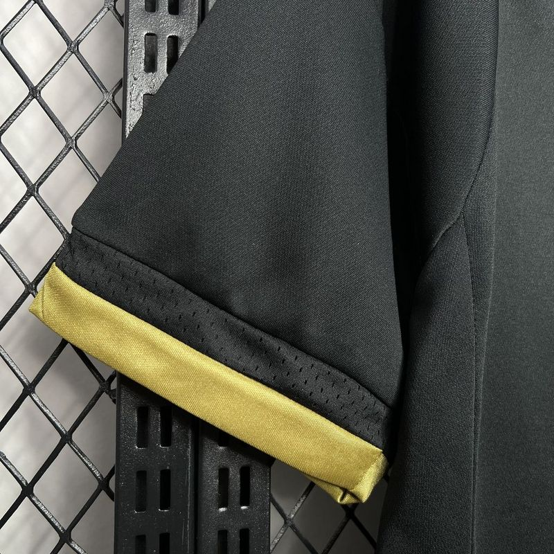 2015-16 Juventus Retro S-2XL - Image 4