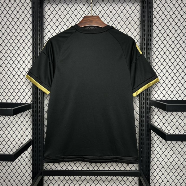 2015-16 Juventus Retro S-2XL - Image 5