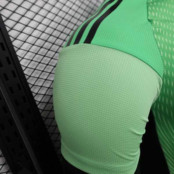 2025-26 Liverpool Goalkeeper Player S-2XL - Image 6
