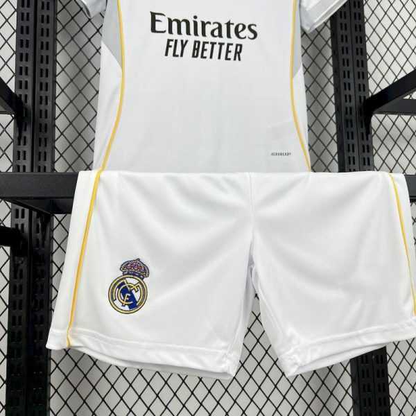 2025-26 Real Madrid Home Kids 16-28 - Image 3