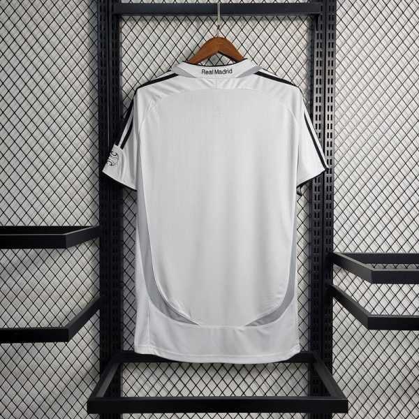 2006-07 Real Madrid Home Retro S-XXL - Image 2