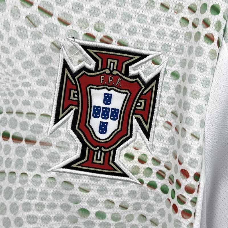 2025-26 portugal away long sleeve S-XXL - Image 4