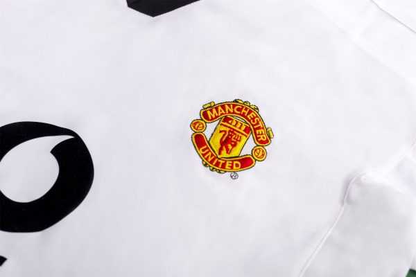 2002-03 Manchester United Away Retro S-2XL - Image 4