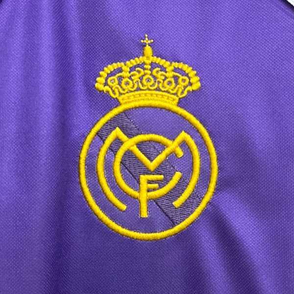 1984-85 Real Madrid Away Retro Size S-2XL - Image 2