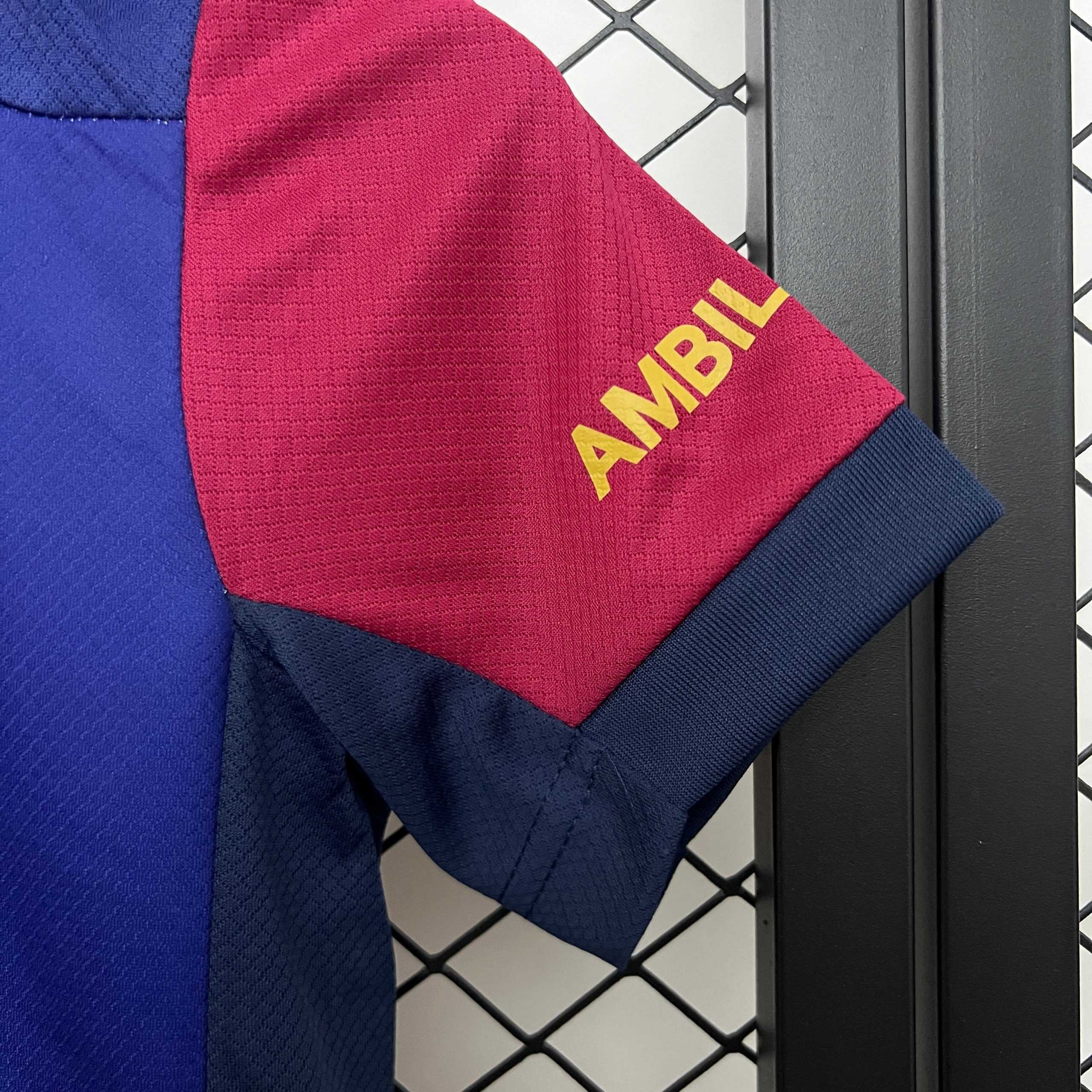 2025-26 Barcelona Travis Scott Home KIDS 16-28 - Image 5