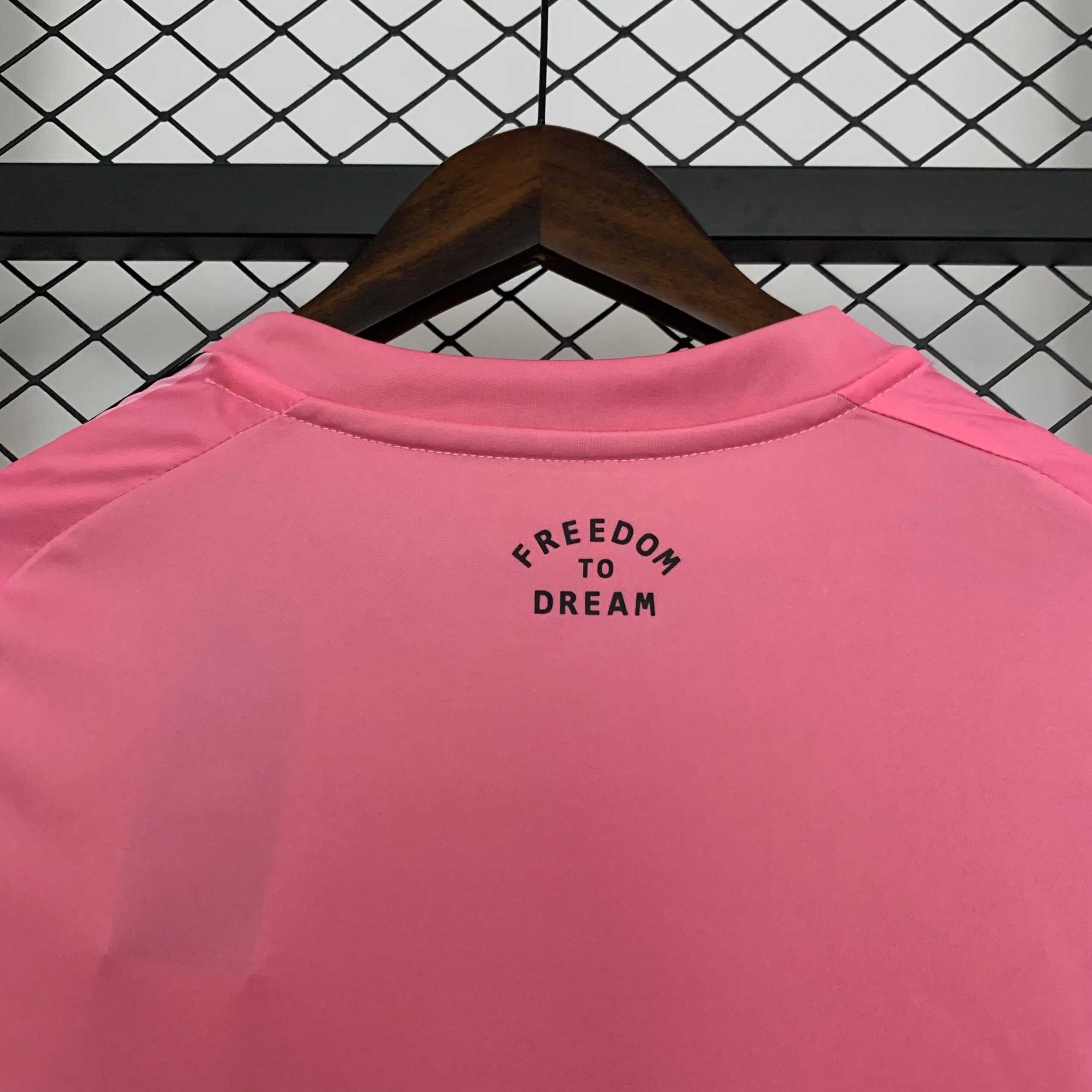 2025-26 Women's Miami Home S-2XL - Image 7