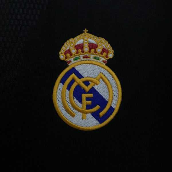 2001-02 Real Madrid Away Retro Size S-2XL - Image 3