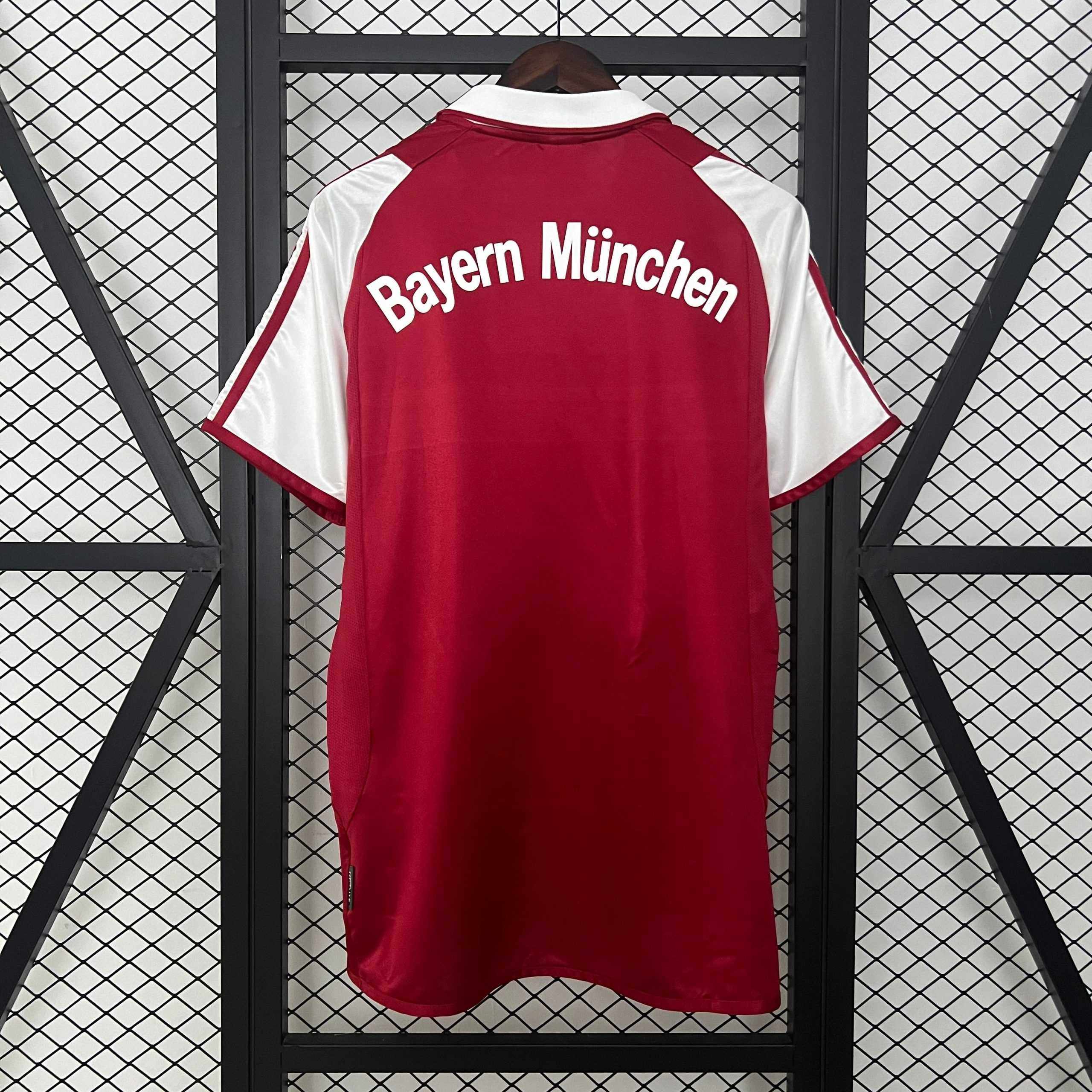 2003-04 Bayern Munich Home Retro S-XXL - Image 2