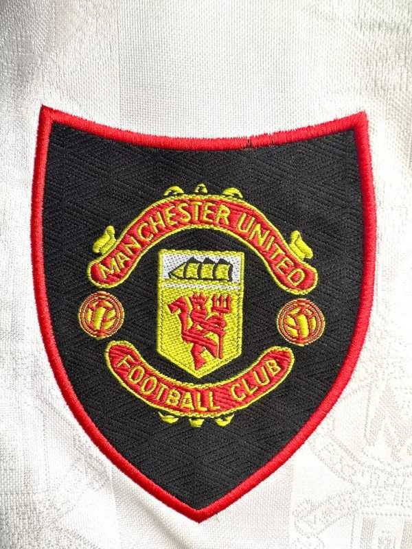 1998-99 Manchester United Away Long Sleeve S-2XL - Image 4