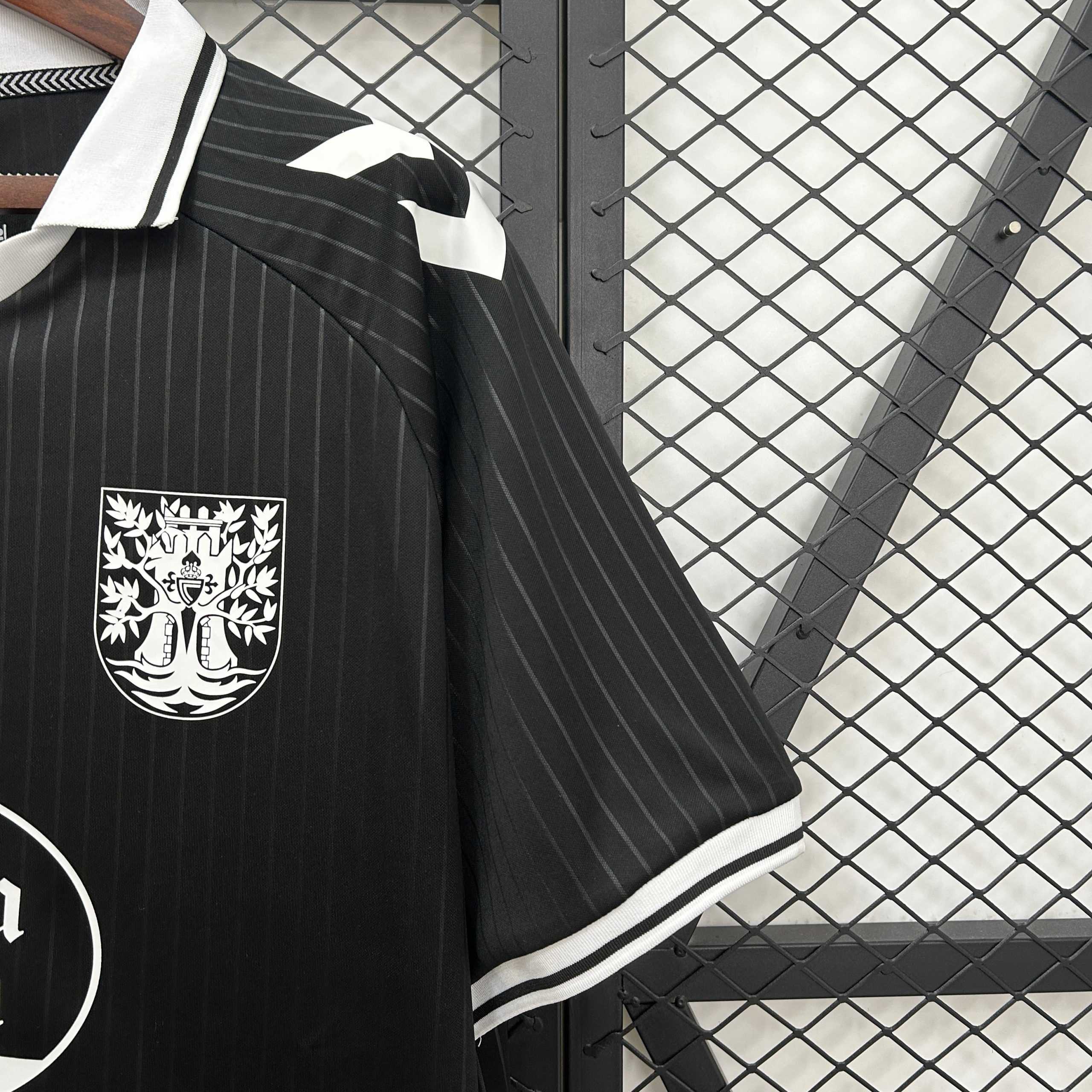 2025-26 Celta Vigo 100th Anniversary Black S-2XL - Image 3