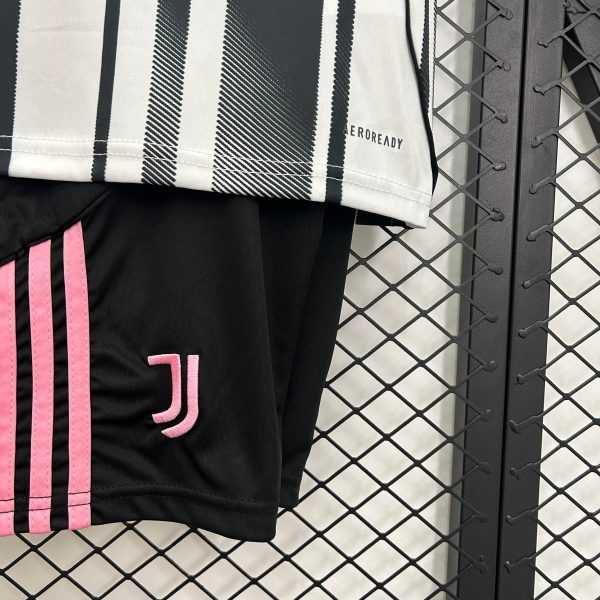 2025-26 Juventus Home KIDS 16-28 - Image 5