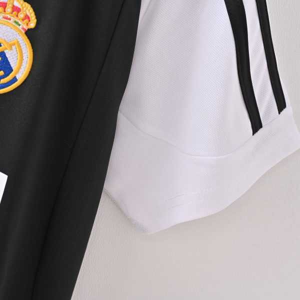 2001-02 Real Madrid Home Retro Size S-2XL - Image 4