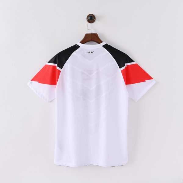 2011-12 Manchester United Away Retro S-2XL - Image 2