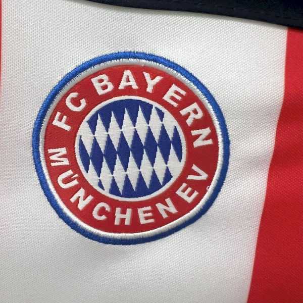 2000-01 Bayern Munich Away Retro S-XXL - Image 3