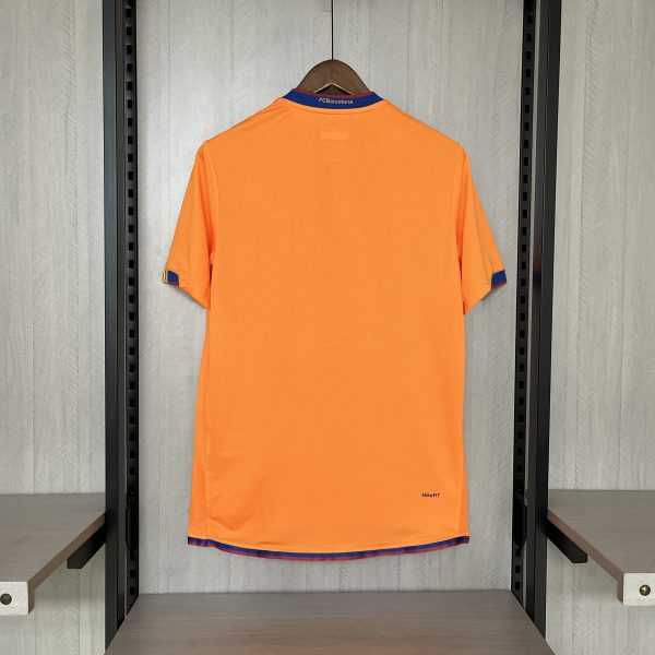 2006-07 Barcelona Away Retro S-XXL - Image 2
