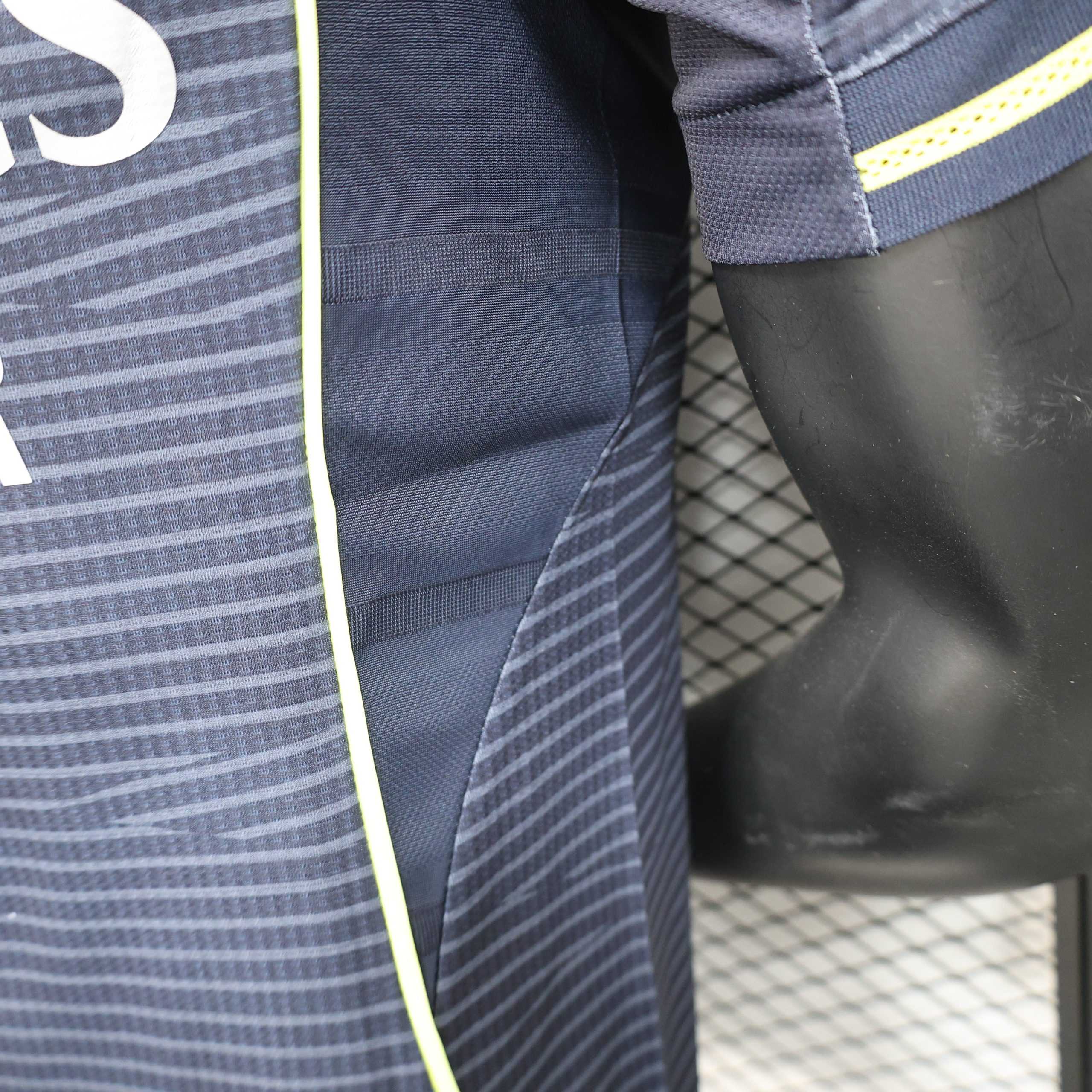 2025-26 Real Madrid Away Player S-4XL - Image 5