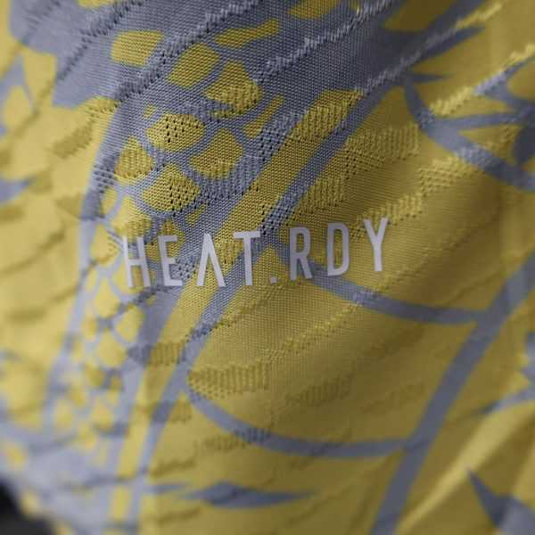 2025-26 Real Madrid Special Yellow Dragon Player S-2XL - Image 5