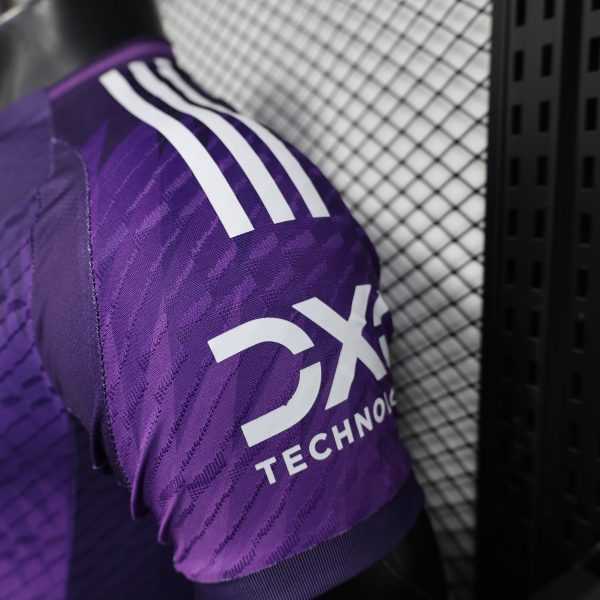 2025-26 Manchester United Special Purple Player S-2XL - Image 4