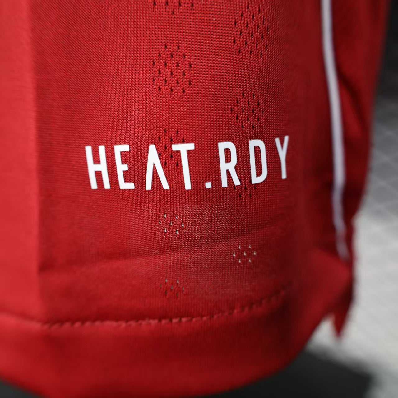 2025-26 Liverpool Home long sleeve S-2XL - Image 6